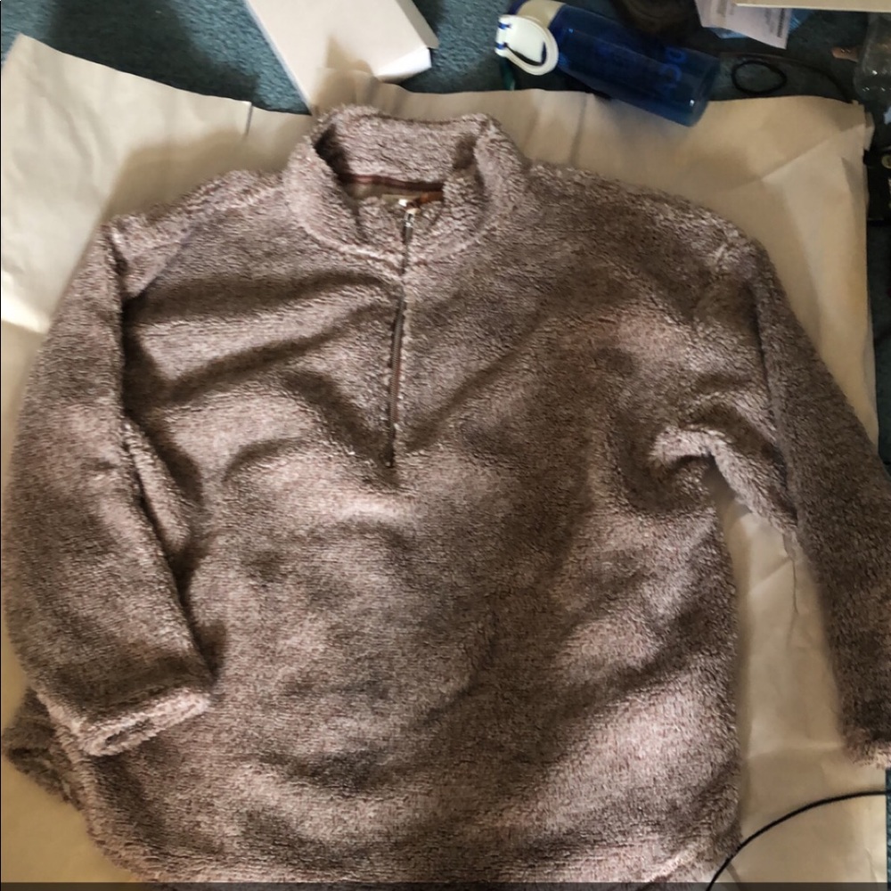 Maurice's teddy pull over